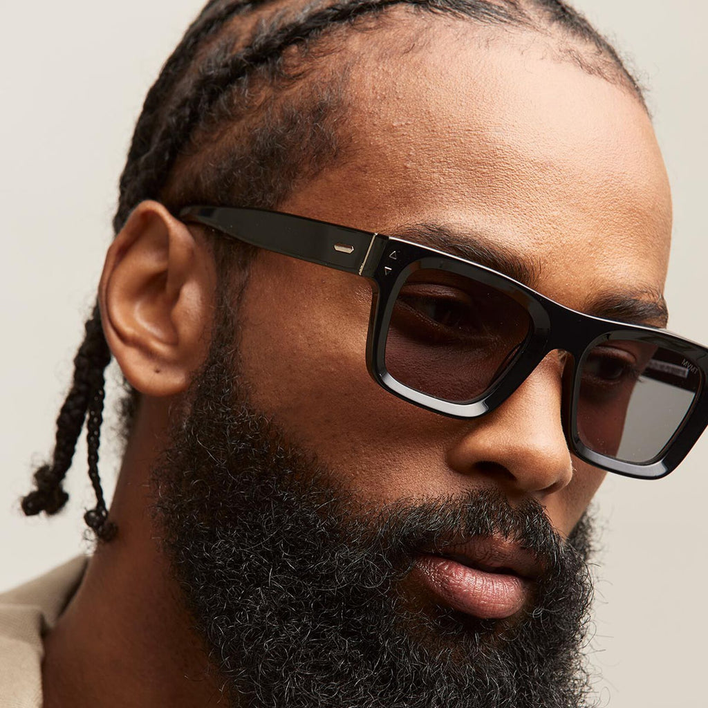Vista Square Sunglasses | Black Frame + Grey Lens | Non-Polarized - image 4